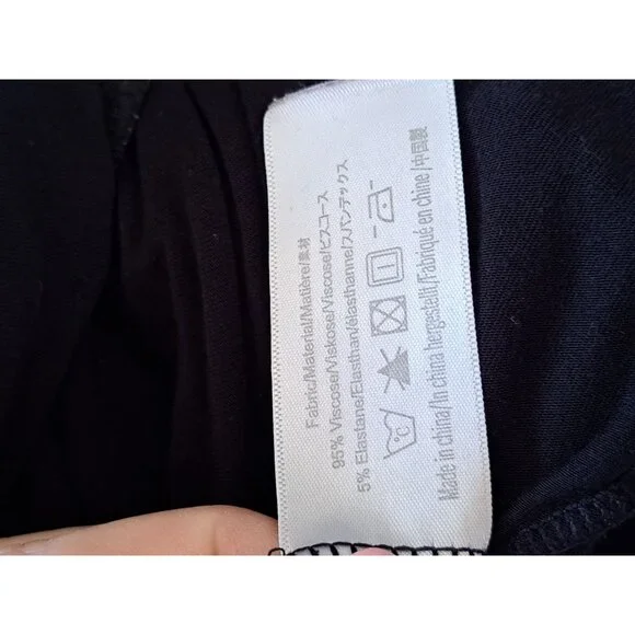 Nora Twips Womens Button-Down Black Nightshirt Pajama Embroidered Logo Medium - Picture 4 of 8